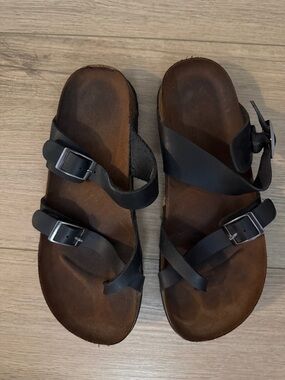 Black Strappy Buckle Footbed Sandals